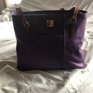 Dooney & Bourke Lexington Shopper. Purple.